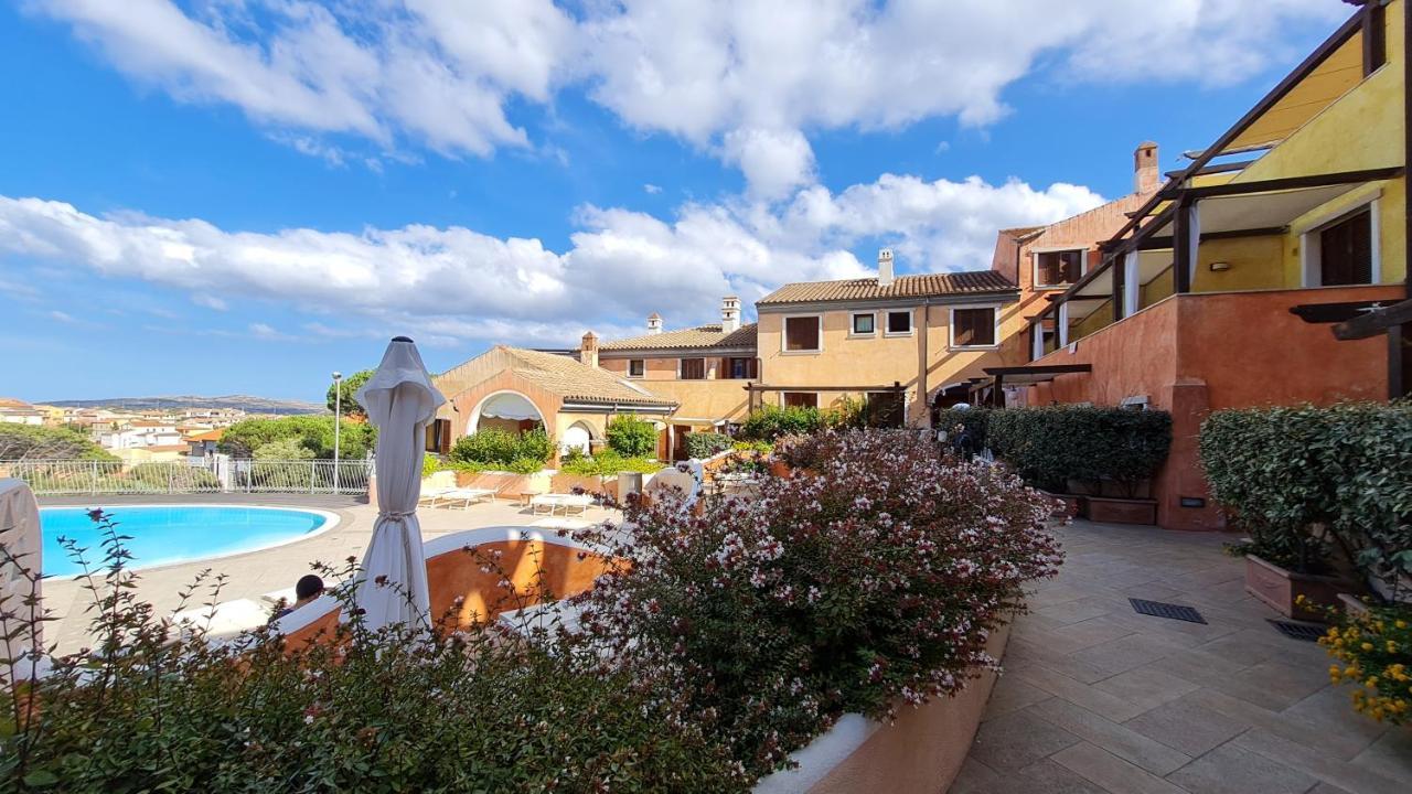 Residence Borgo Punta Villa La Maddalena  Eksteriør billede